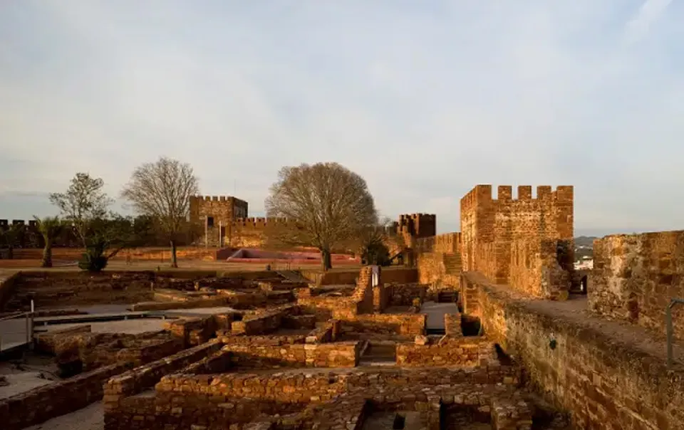 Silves: O Encanto Medieval do Algarve