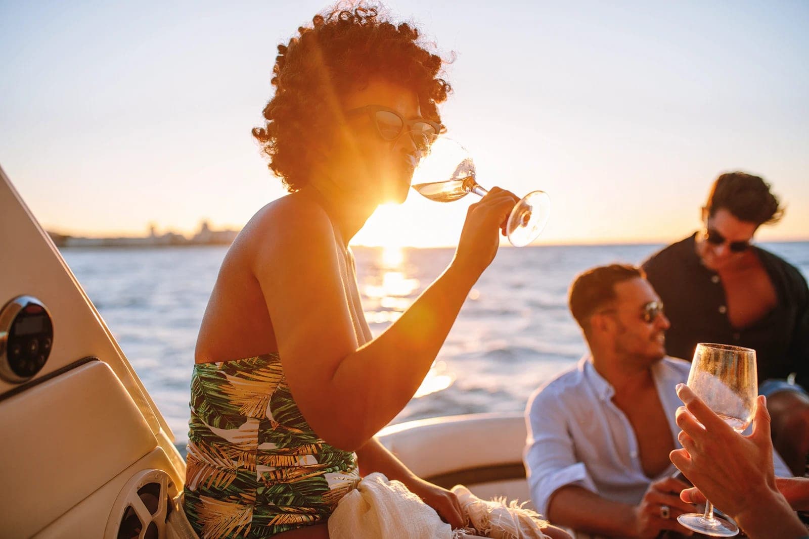Vilamoura: Sunset Cruise — Unwind